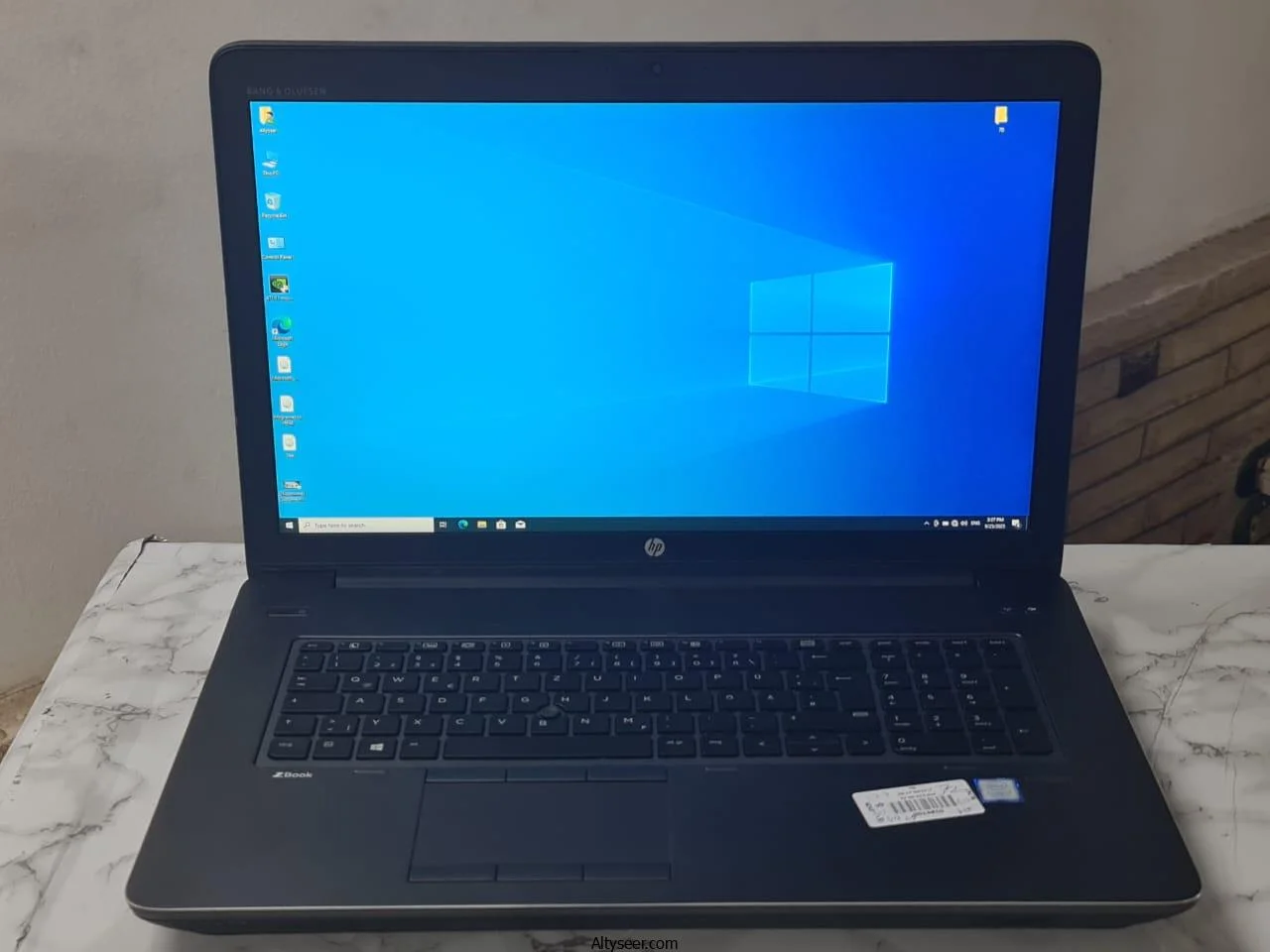HP ZBOOK 17 G4 – core i7 7820hq – ssd 512g – ram 16g – 17.3 inches – vega nvidea p3000 6g ddr5