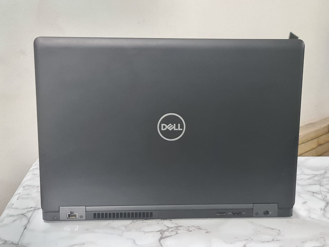 Dell Latitude E5590 Corei7 – 8650U – 8G Ram – 256G SSD – screen 15.6 - 3