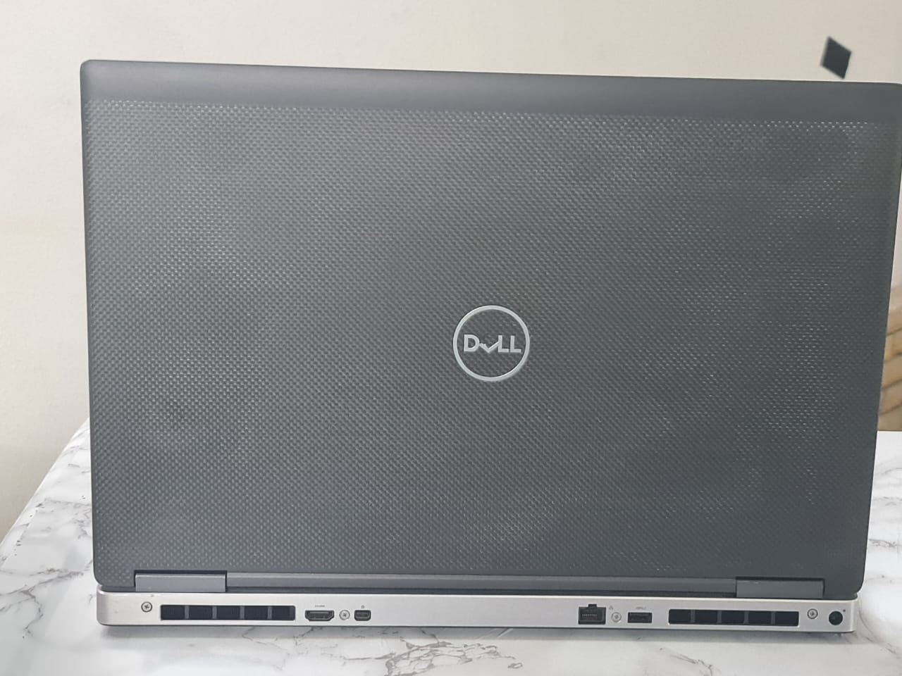 Dell Precision 7740 Intel Core I9-9880H Ram 16GB DDR4 512GB SSD NVIDIA Quadro RTX4000 8GB 17.3″ FHD