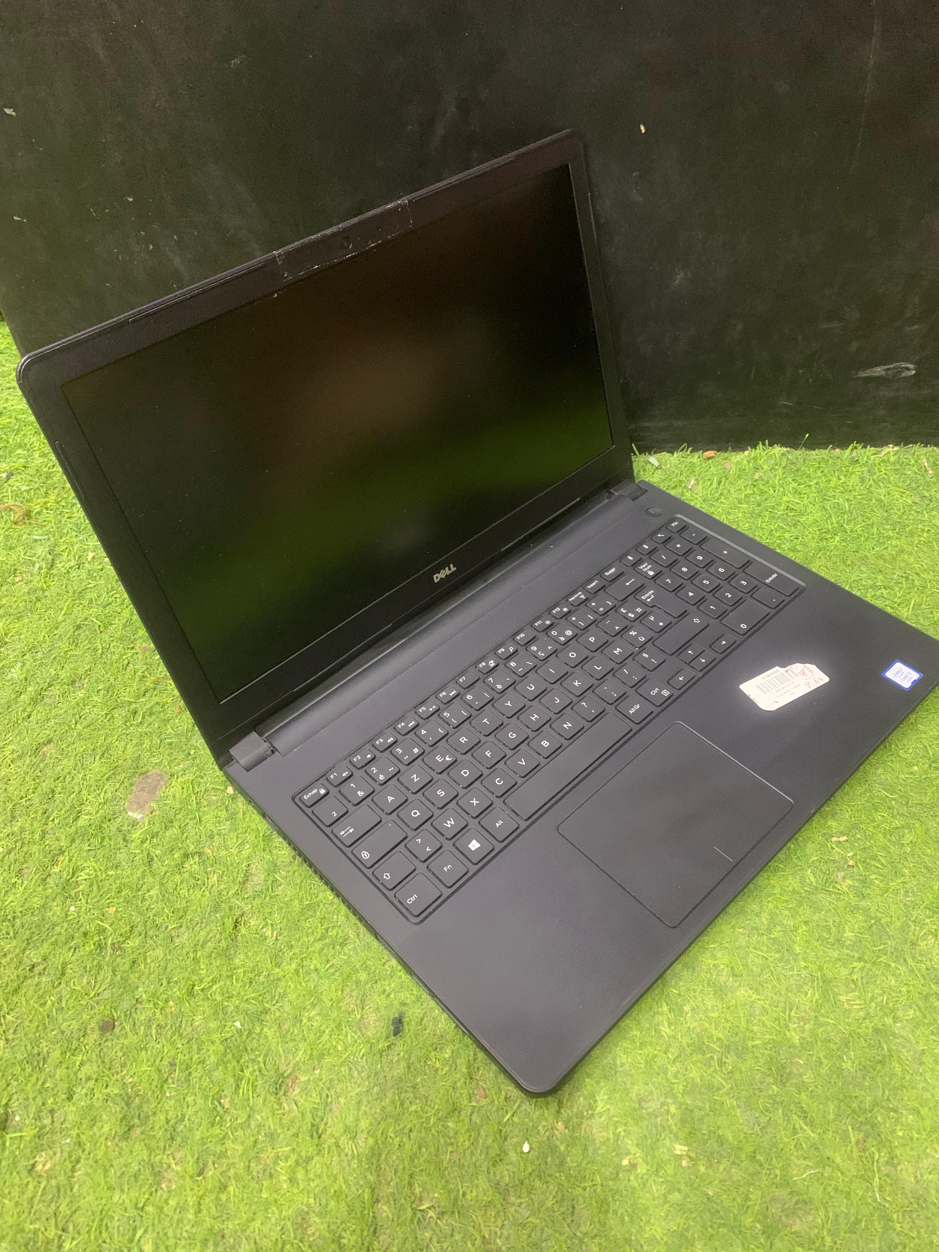 Dell Vostro 3559 - 2