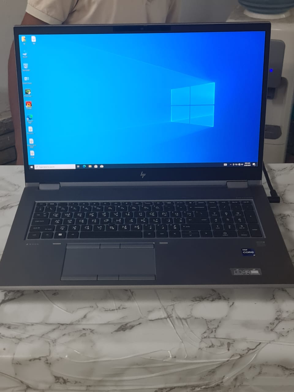 hp zbook fury 15 g8 – Nvidia RTX A2000 – 15.6 fhd – ssd 512 nvme – 32g ram