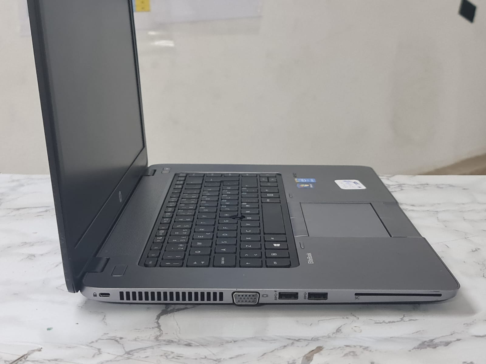 Hp 850 g2 i5 – 5th gen – 15.6 hd – 500g – ram 4g – intel 5500