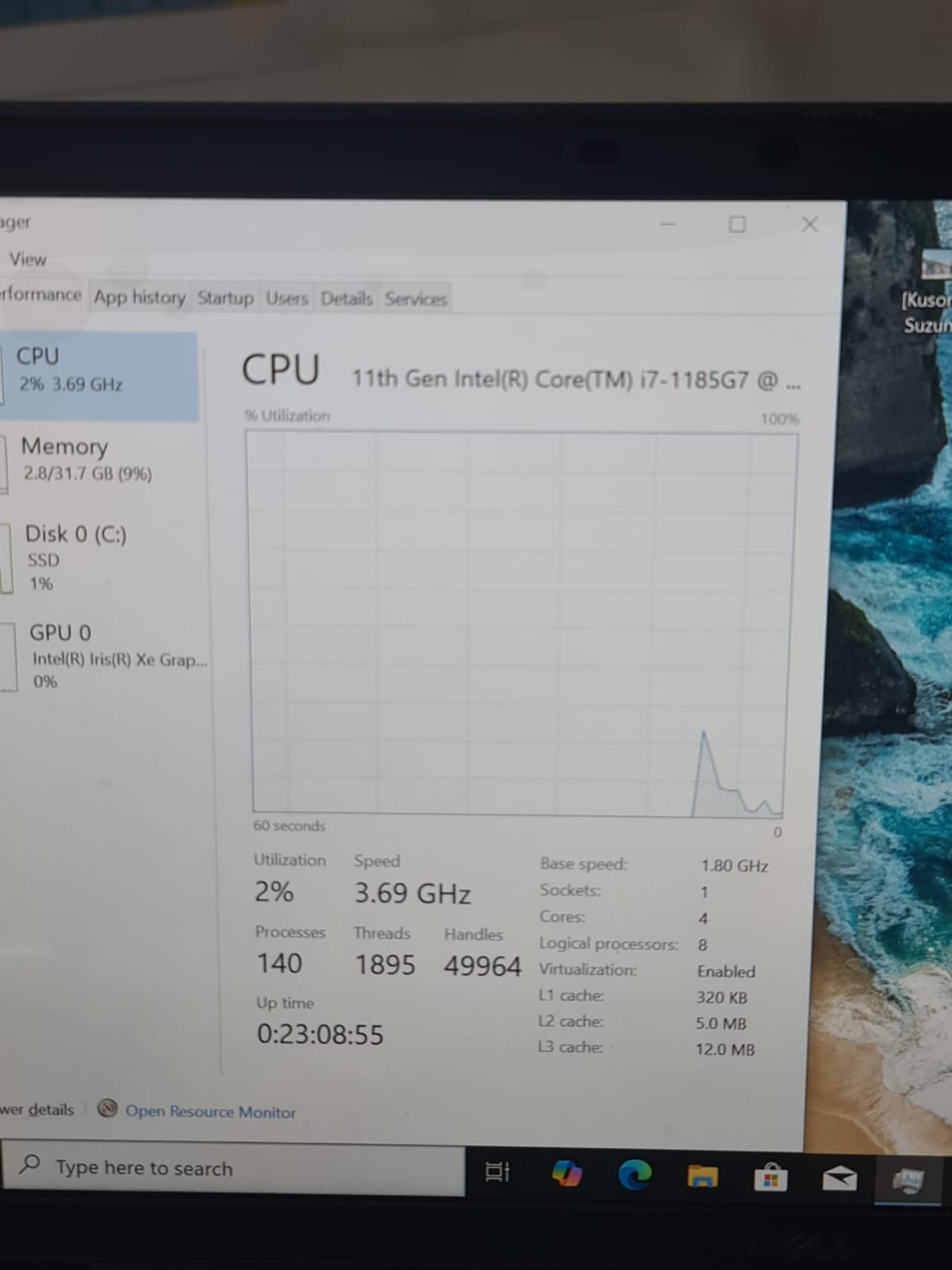 ديل لاتيتود 7320 – زي الجديد – معالج إنتل Core i7 الجيل الحادي عشر، رام 32 جيجابايت، قرص SSD NVMe بسعة 256 جيجابايت، كرت شاشة Intel Iris Xe، شاشة 13.3 بوصة FHD