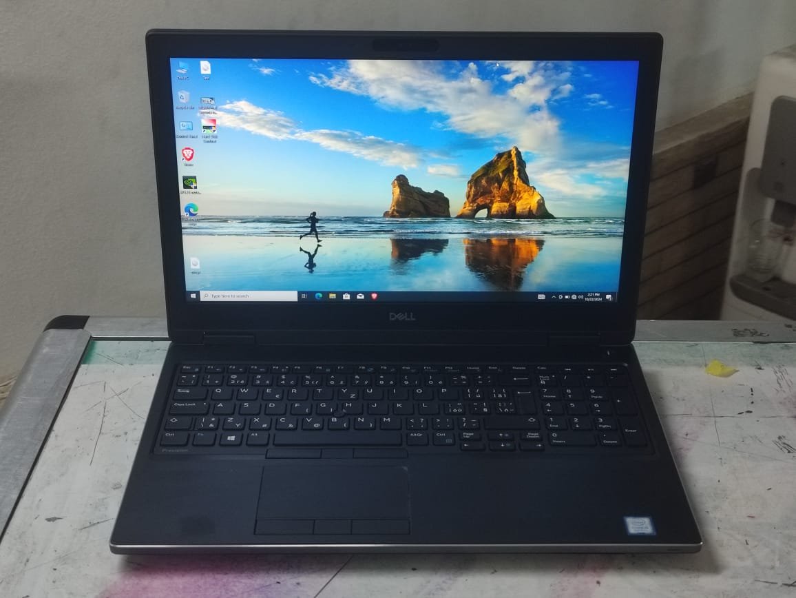 Dell Precision 7530 intal core i7 8750h – 512 SSD NVME – 16G RAM – NVIDEA P2000 4G DDR5 القوة والكفائة والسرعه في جهاز واحد